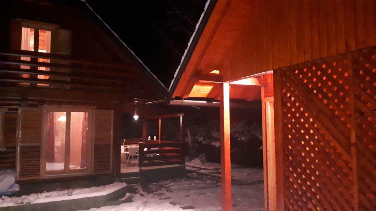 Petit Chalet Belosevic Kuzelj Exterior foto